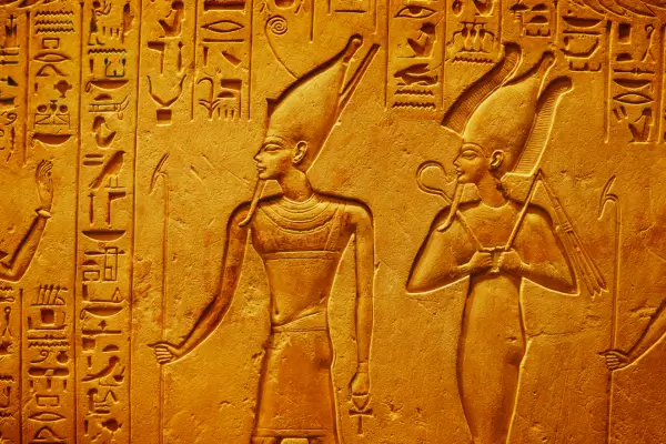 Escrita Hieroglífica Egípcia: Decifrando o Passado de uma Civilização Mítica